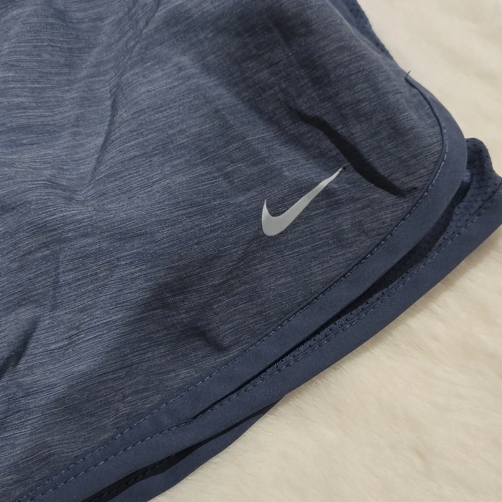 Nike Dri-Fit lined, drawer string, dusty blue women's athletic shorts size M